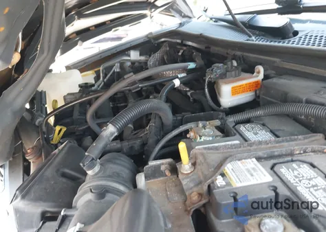 2010 Ford Focus Se z USA, uszkodzony, nr VIN 1FAHP3FN3AW218621